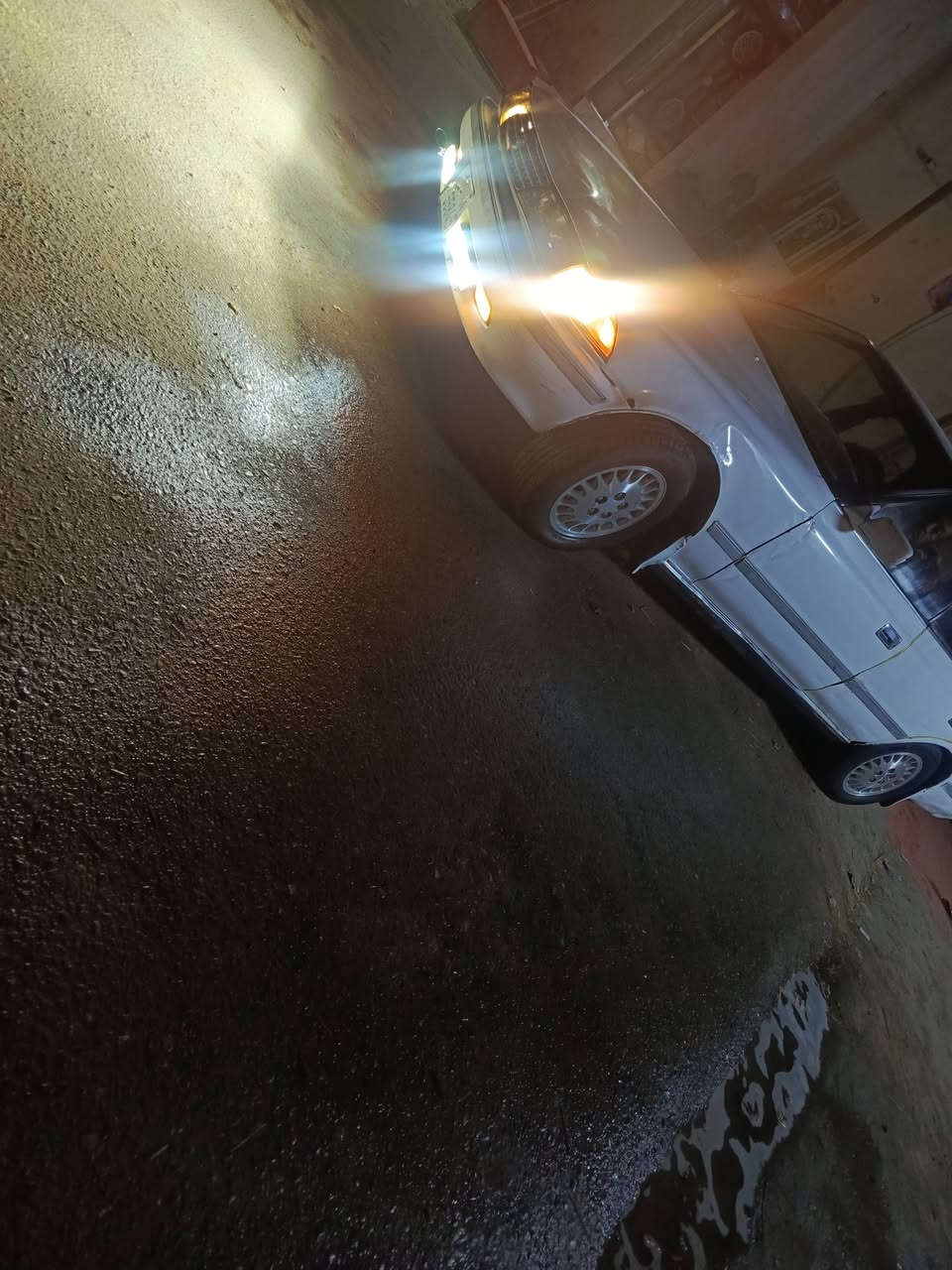 مارك كصيف مديل 91سيارة نضيفة وحلوة محرك وكير  ونجي نضيف الرقم الجديد الدولي الإنكليزي بصرة السنوية بسمي   تخم تاير حدادة نضيفة كهربائيات كلشي شغال ليت عالي وناصي هورن بك ليت سطاب اشاير عينة كلهة شغال كيج بانزين وكيج حموة  الكيلو متر كلوبات النمر  الرون كلشي شغال منضومت تبريد مشتغل كامله قبل كم شهر بس الكمريسر وكف السيارة نضيفة ومنكوتة من ايدي لشارع محتاج الفلوس وريد ابيعهة مكاني البصره كرمه علي السعر 32وبيهة مجال الشراي يجي يشوفهة وبلخدمة ***********
