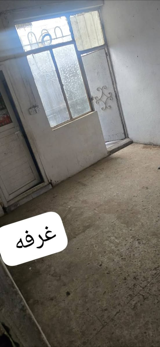 السلام عليكم
بيت تجاوز للبيع المساحه ١٢٠  تقريبا 
العنوان بياع حي التراث قرب مكتب قائد الشمري 
الاستفسار الاتصال على الرقم ***********
