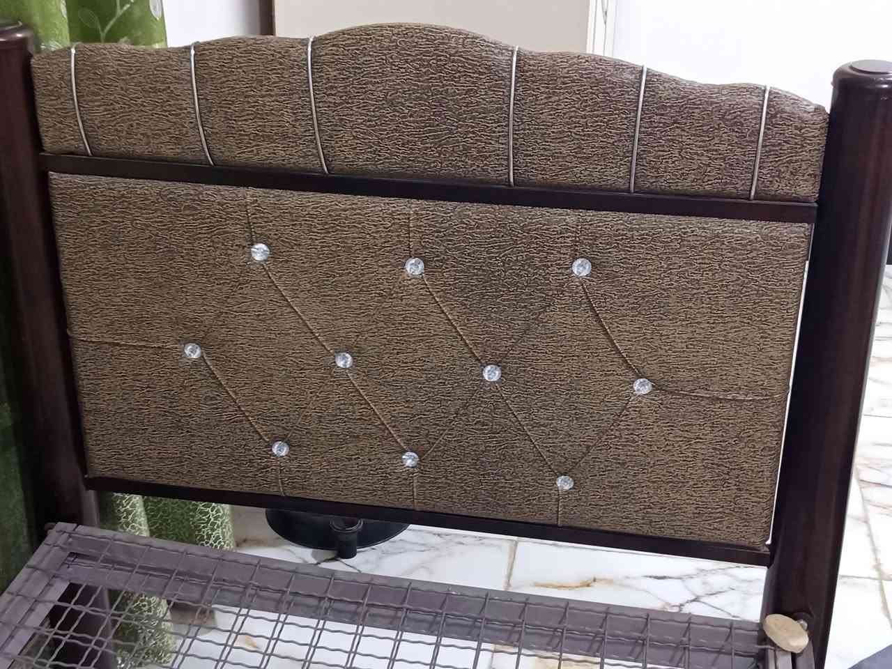 سلام عليكم 
جرابي حديد العدد 2
الاوله بيها قاعدة وكامله قويات
الثانيه عوزها بس قاعده وحديدها قوي
العنوان: الناصريه الحبيليه مقابل سجن الاصلاح 
للاستفسار الاتصال على الرقم التالي 
***********
