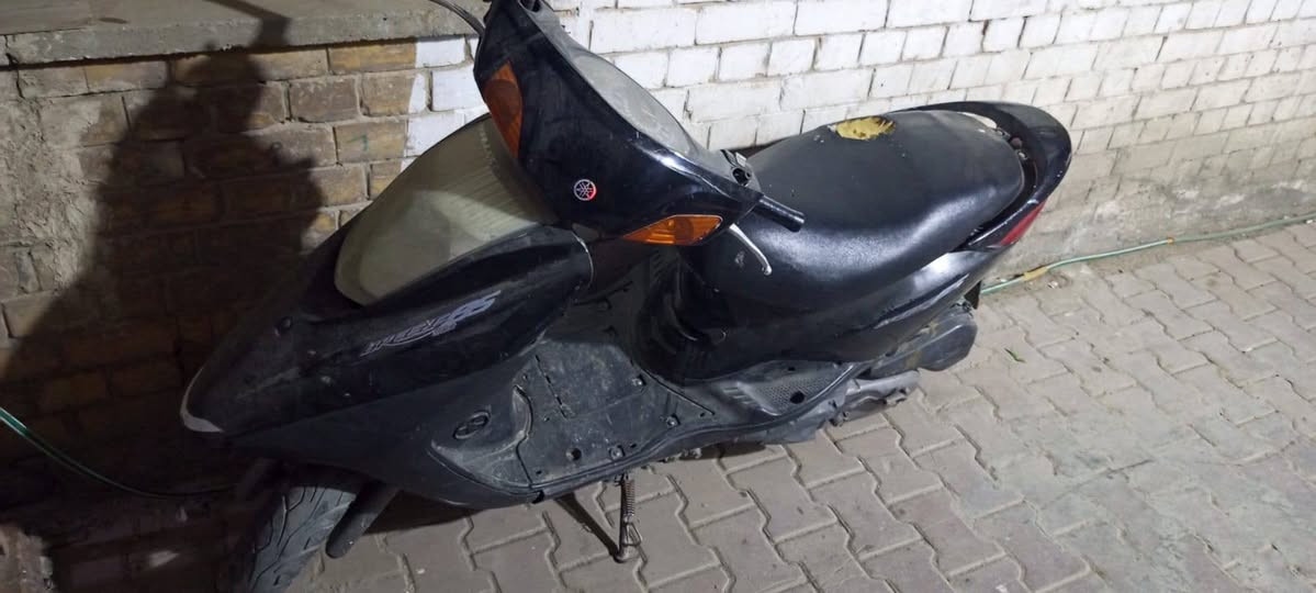 السلام عليكم دراجة بريز140 للبيع 
محرك مكفول كهربائيات كلها شغالة نقصها بس تاير خلفي وباتري مكاني بغداد السعر 350 وبيها مجال شراي يدخل


**إذا كنت صاحب هذا الإعلان وتريد حذفه لأي سبب، رجاءا أرسل رسالة إلى الدعم الفني**