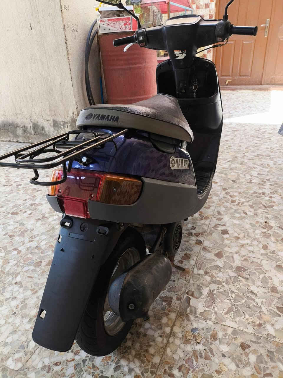 السلام عليكم دراجه بطه للبيع ناقصه باتري بس
 مكانه طويريج شارع البلديه سعره 250 وبيه مجال للشراي
 التواصل أكثر اتصال على الرقم
***********
