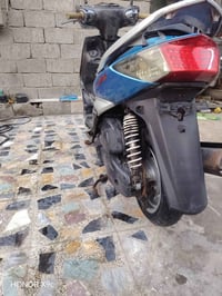 سكنز فحل نوزل السعر ٤٥٠ العنوان بغداد التراث قرب تقاطع درويش الهاتف 07...