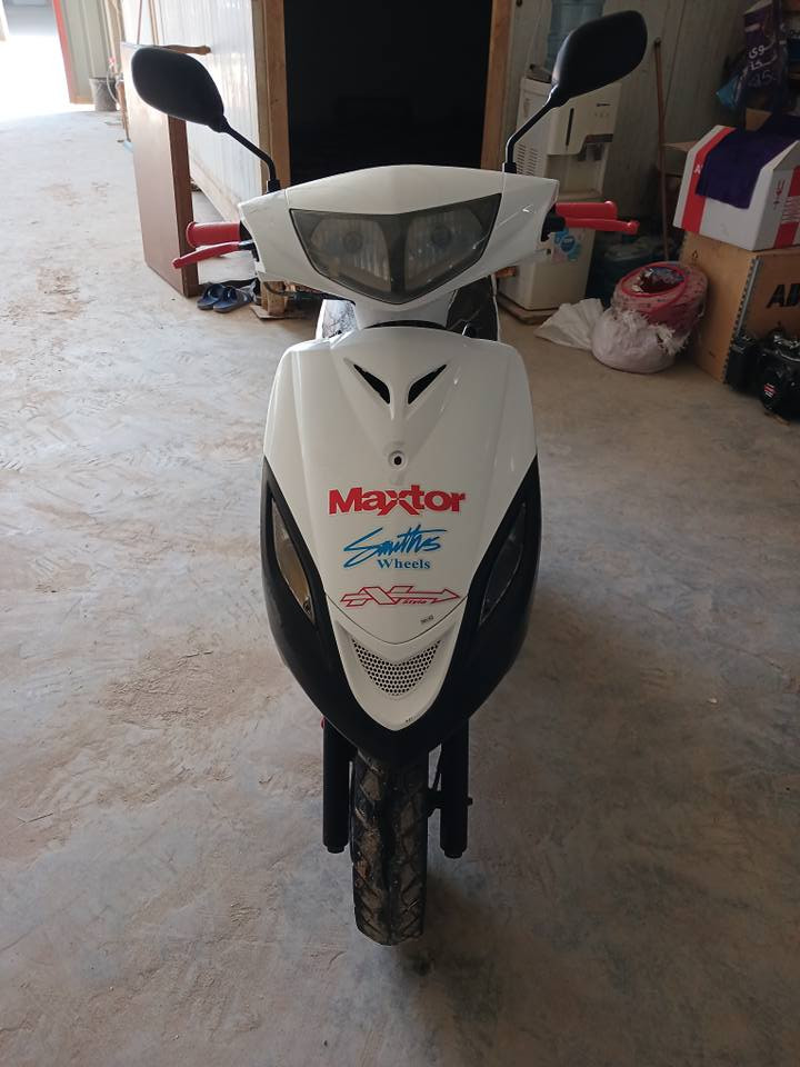 للبيع دراجه ماكس دراجه نضيفه ممفتوحه مال جناي بيع مستعجل كهربائيات شغاله كلها ماعدا الجوزه عاطل بيها فقط الاطفاء للتواص
*********** 
سعرها قفل 500 النجف, العراق
