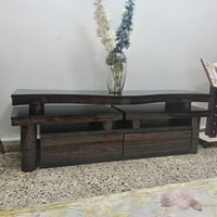 ميز • للبيع • قابل للتفاوض