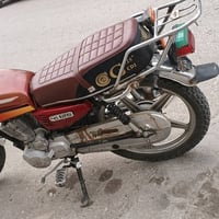 ماطور سيفان للبيع موديل 19 وراق موجود محرك ما مفتوح وايرمنيه كلها تشتغ...