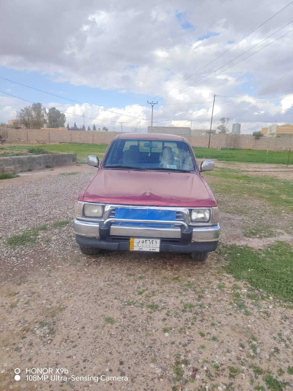 السلام بيكم تيوتا مو يل ٩٨
اللون ماروني 
جي ال اكس كامل مواصفات فول محرك كير شرط استندر
مامفتوح 
لاصرف ولانفخ سياره بلادي شرط قطره صبغ مابيها  رقم نينوى الماني بسمي سنويه لل٢٧
السعر 120$
مكان السياره القياره قرية ازهيليله
للاتصال على الرقم ***********
