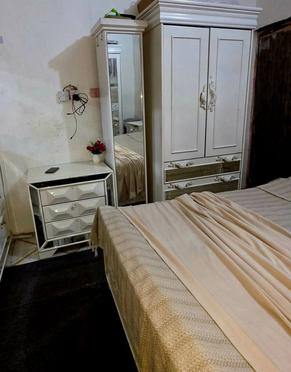 غرفه كويتيه للبيع لون ابيض نضيفه كلش 7قطع  مكاني الجبايش السعر مليون وربع


**إذا كنت صاحب هذا الإعلان وتريد حذفه لأي سبب، رجاءا أرسل رسالة إلى الدعم الفني**