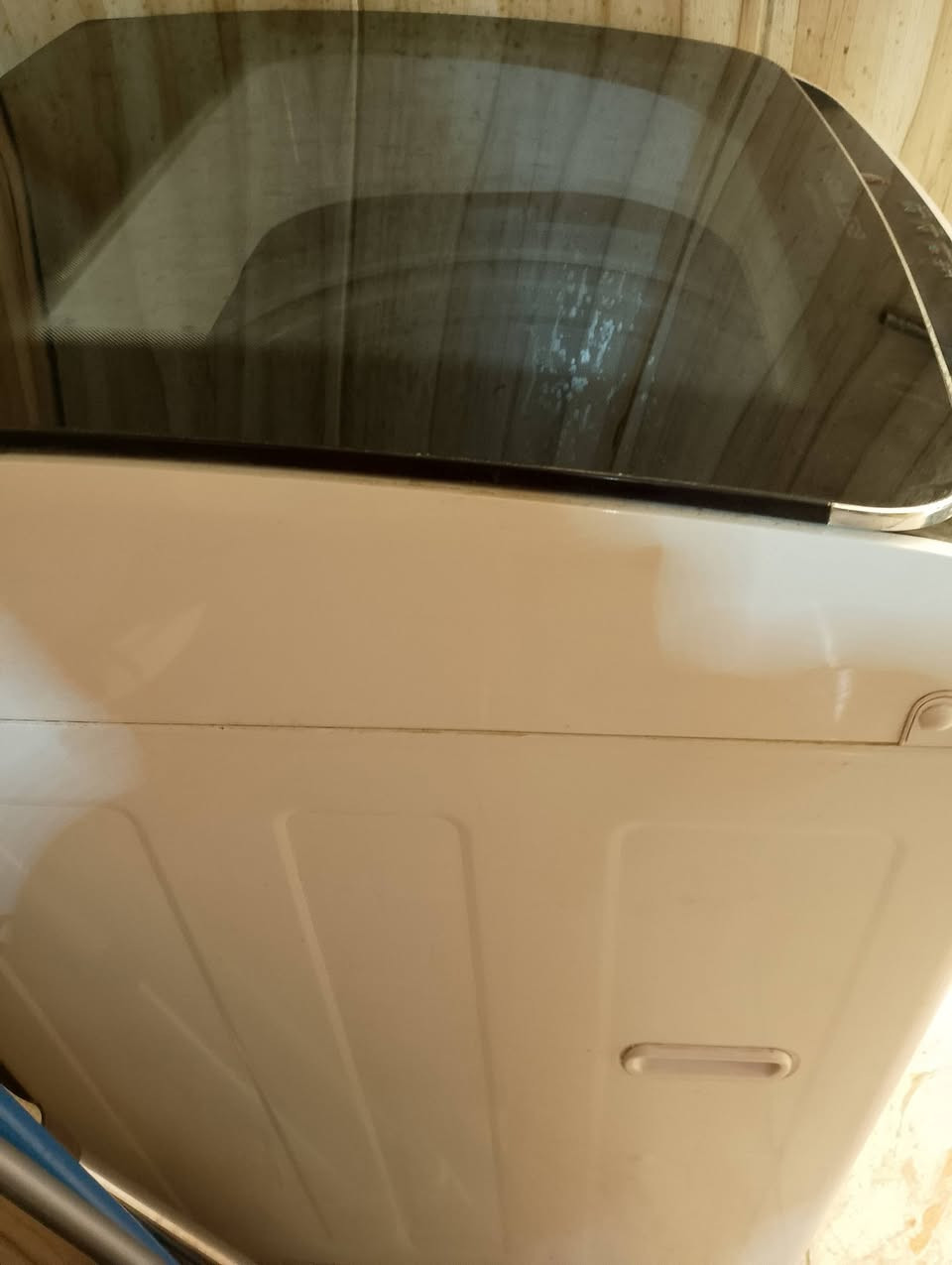 غسالة أوتوماتيك جديده لوك تغسل بطانية حجم ١٨ كيلو ماركة اوكما الأصلية استخدام جدا قليل ممفتوح برغي بيهة السعر ٢٦٥ بيهة مجال بصيط مكان بغداد الحرية موجود توصيل بكروة استفسار خاص الاتصال على الرقم ***********
