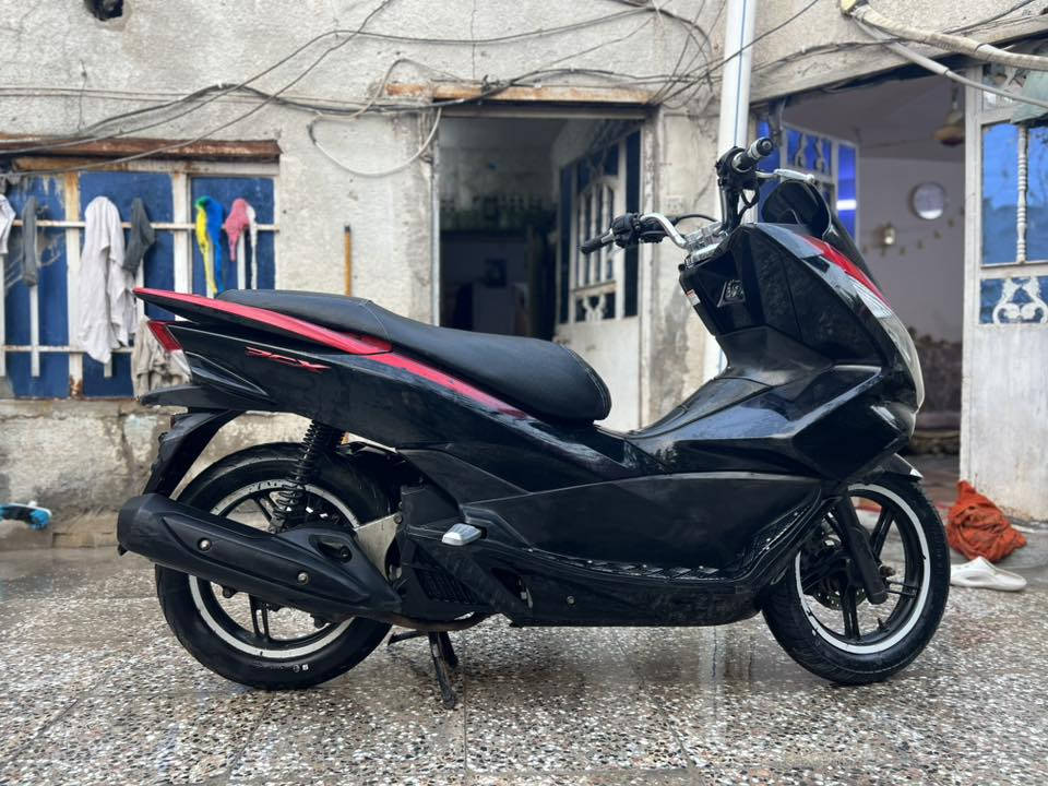 المحرك مكفول الدراجه كدامك لاتجي تكلي شبيها جيب وياك فيتر وفحص مكاني بغداد ***********
🔴حساس زدحام 
🔴تايرات جدد اصليات 
🔴ستاند كهربائي
🔴تجي تفحص وتروح 
السعر قفل قفل 1500ت 
وترهم مراوس باحدث وفرق بسيط
