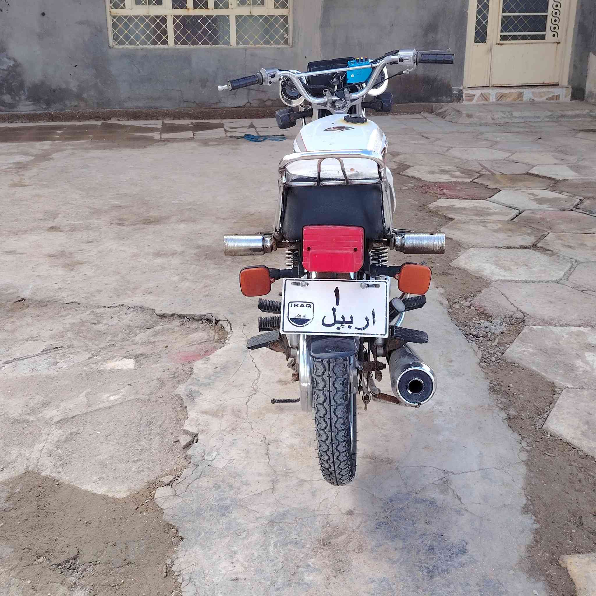 سلام عليكم دراجه تايكر موديل 20 كفاله عامه أوراق سكنر الدراجه انضف من الصوره مكفوله من كلشي هندر  واحد  مبدل بيه بس ولفات فقط   مكاني حله قضاء القاسم سعره 450 وبيه  مجال قليل  للشراي  اتصل اتصل ***********
