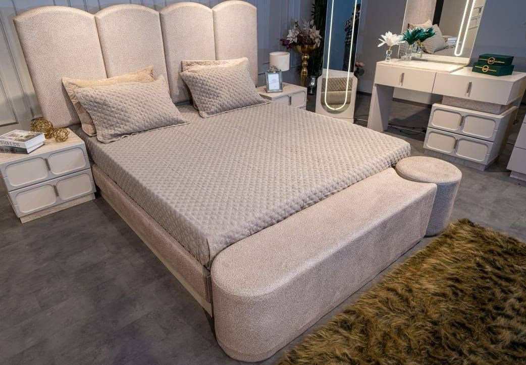 ✨ وصل حديثاً – موديل برنس زاوية ✨
💎 11 قطعة تصميم راقي وفخم
🛋️ شازلونة بتصميم حديث وعصري
💡 إنارة داخل المراية + إنارة كنتور فخمة تعطي لمسة قيافة
🪵 ظهر بلوك قوي وتحمل عالي
🏭 تصنيع أصلي جودة ممتازة
📏 قياسات ضخمة تناسب المساحات الواسعة
✨ تفاصيل فخمة إضافية:
إنارة داخل الكنتور
إنارة بطاولة التواليت
سدة ثلاثية أنيقة
💰 السعر: 2,200,000 دينار
🚚 شامل الشد + النقل
📩 للطلب والاستفسار:
📞 ***********
