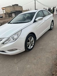 سوناتا خليجي 13 تخم تاير تبريد تدفئه محرك كير كفاله توجد تلحيضات بسيطة...