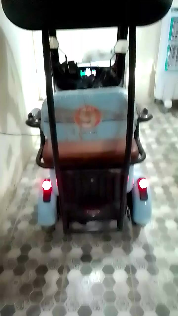 سلام عليكم تكتك البيع جديده بطاريه جديد عنوان ديالى الخالص *********** السعر مليون
