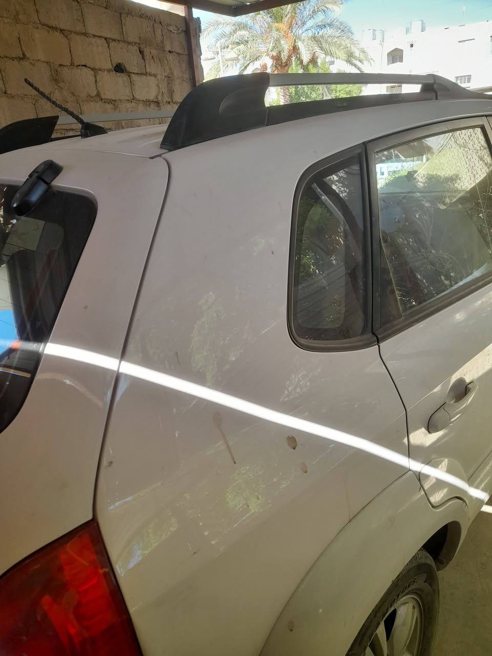 توسان ٢٠٠٩ خليجي مكفوله ٢٧٠٠ محرك وكير وتبريد جيده انبار ، سعرها،، ١١،، وبيها مجال،،***********
