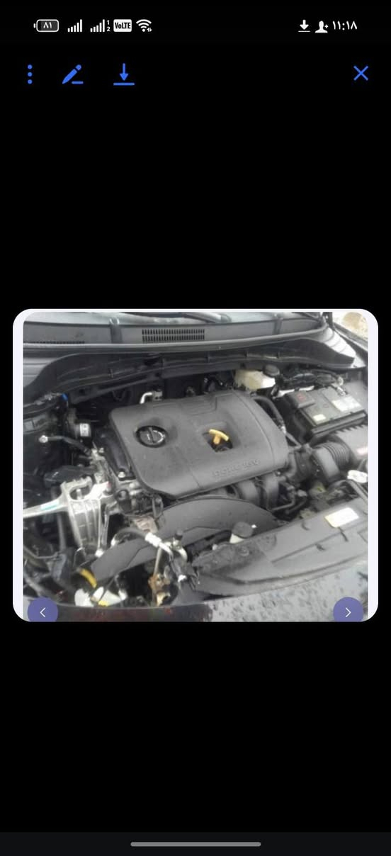 كيا سول موديل 2022
المواصفات: محرك 2000 دوش
وضعيات قيادة 
قيادة ذاتية 
رادارات امامي خلفي وجوانب 
تحكمات ستيرن جهتين
شاشة كبير ابل كار بلي 
تدفئة كشنات وستيرن 
 لايت عدسات مو كلوب 
توقف ذاتي 
كاميرا خلفية دواره 
تخم تاير جديد
رقم بغداد الانكليزي باسمي 
وحادثها موضح بالصور
مكان السيارة بغداد الزعفرانية 
***********
