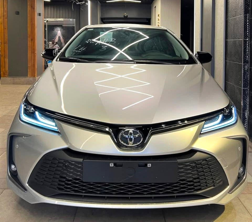 Toyota corolla
(الفئه الثالثة)Smart
Model 2026
Zeroo
1600cc
-------------------------------------------
Keyless entry
Start engine
Sensors parking
(Apple CarPlay / Android Auto)، وبلوتوث
-------------------------------------------
تحكم بالطاره
كاميرا خلفيه
شاشة 8 بوصه
جنوط 16 انش
مرايات ضم
تكيف خلفي
لون فضي فرش اسود القاهرة, مصر


**إذا كنت صاحب هذا الإعلان وتريد حذفه لأي سبب، رجاءا أرسل رسالة إلى الدعم الفني**