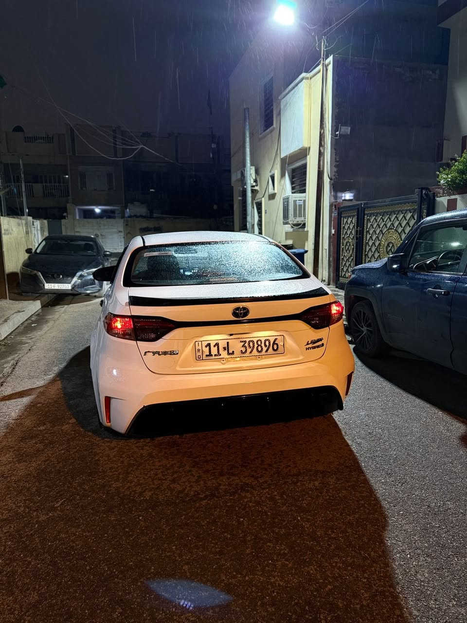 السلام عليكم كورلا وارد صيني شكل الامريكي هايبرد فول مواصفات داخل لونين احمر واسود ماشيه 85 الف كيلو بيها الجاملغ الامامي الايسر صبغ واصبعين بارد بالجاملغ الامامي الايمن السعر 137 وبيها مجال للاستفسار *********** عنوان حي تونس افاق عربيه
