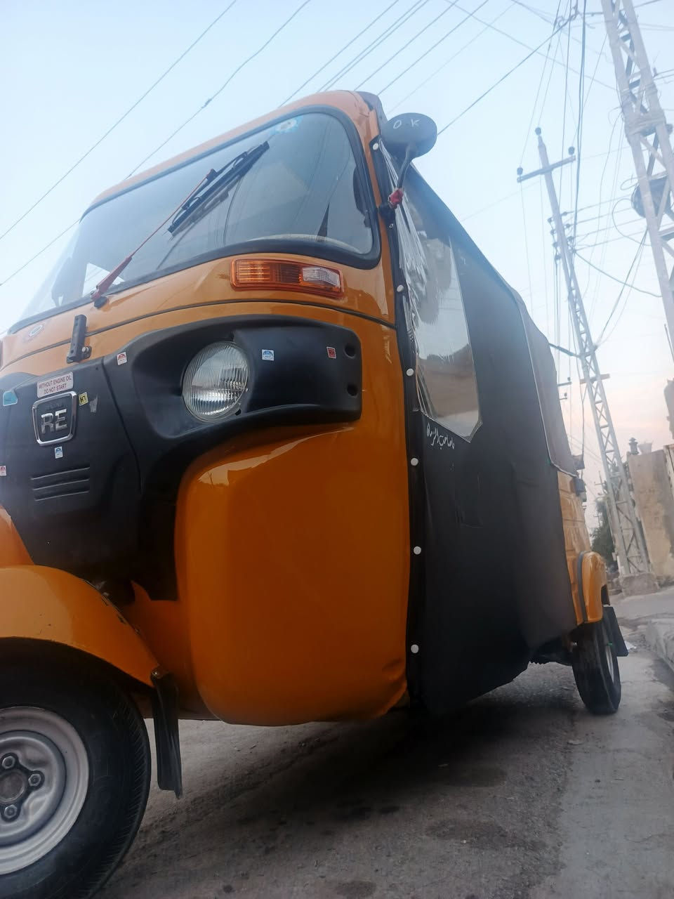 سلام عليكم تكتك مديل 2019  رقم وسنويه نكليزي تكتك  أي ضربه مابيه  خير  من الله التكتك صبغته فرن للجماليه فرن وليسه رش  يعني فول  +هاذ رقمي *********** للبيع
