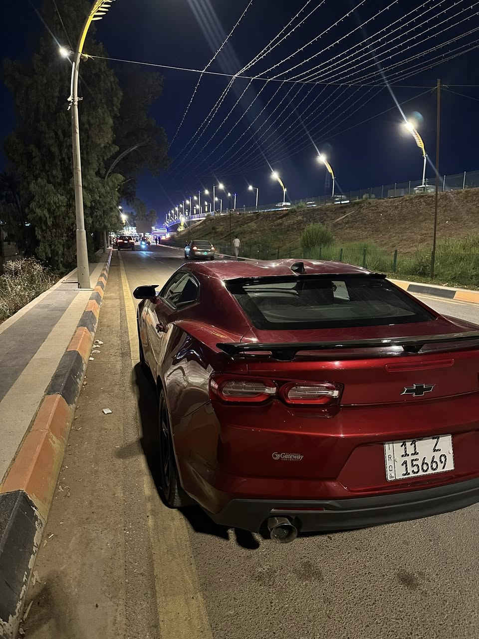 العيدية يابببب 🔥😉.                                             كمارو موديل 2023.
4سلندر تيربو 
السياره جديده بمعنى الكلمه 
بيها بس البنيد صبغ 
السعر ١٤٨وبيها مجال قليل 
الرقم ***********
