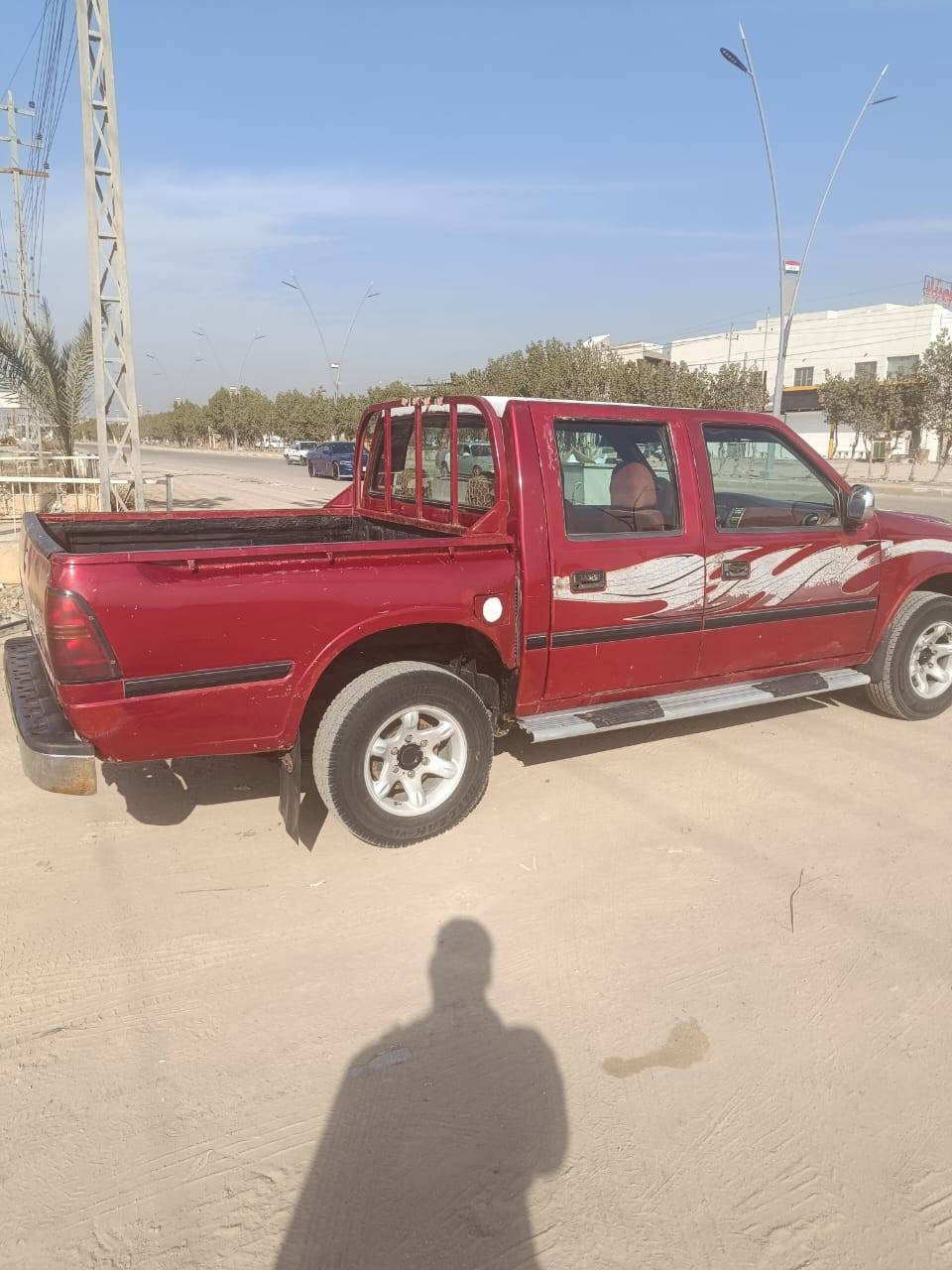 سلام وعليكم كنو مديل 2012 مكينه وكير ونجي 4 اوتو حداده جديده تخم تاير رقم بصره تحويل ثني يوم السياره جاهزه من كلشي وجديده السعر ٤٣ وبيه مجال مكاني البصره القرنه بني منصور والشراي يتصل عله الرقم ***********
