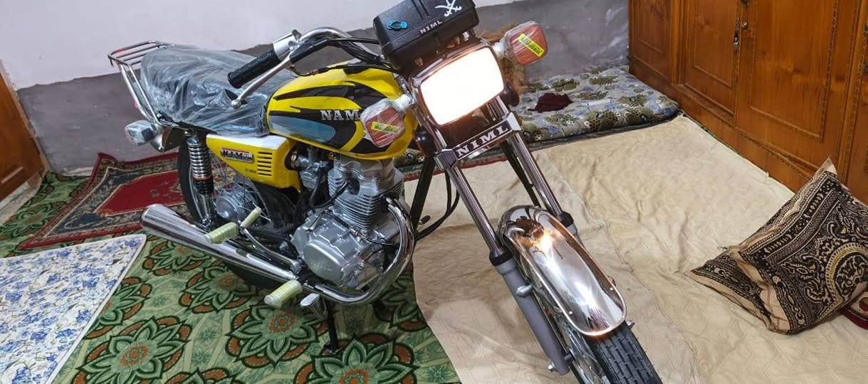 السلام عليكم دراجه للبيع 4 كير سكنر موديل 2026 دراجه نظيفه كلش ممشاها الصحيح 1000 كيلو دراجه كلش كلش جديده مو شلون مكان للبيع مستعجل عنواني كربلاء حي الغدير السعر 725 وبيها مجال للشراي فقط ***********
