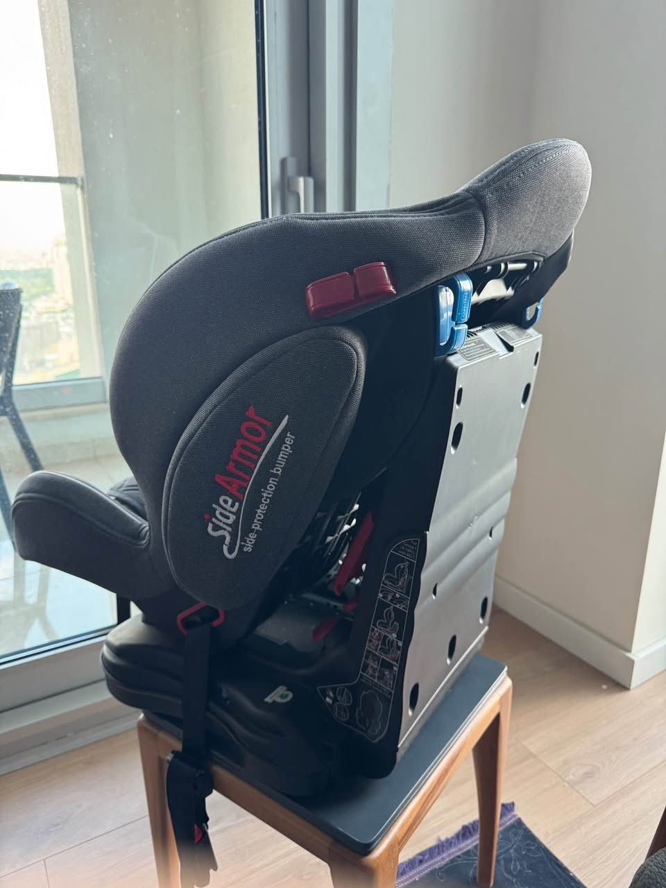 Capella Car Seat for Group 1 ( 9-18 KGs) with isofix and top tethering. أربيل, العراق


**إذا كنت صاحب هذا الإعلان وتريد حذفه لأي سبب، رجاءا أرسل رسالة إلى الدعم الفني**