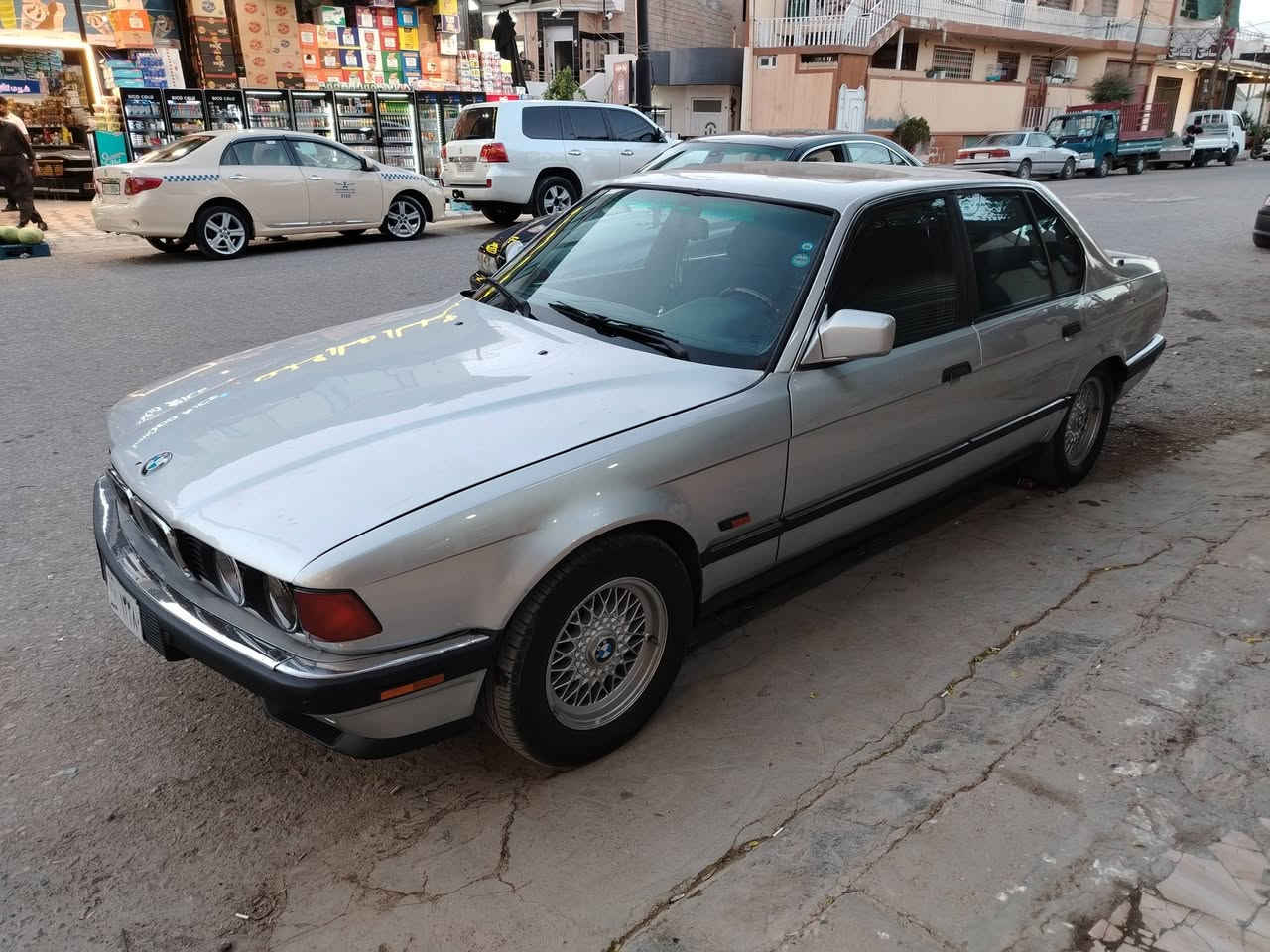 سڵاو له هه موو لایه ک
Bmw 744 بۆ فرۆشتن 

مه کینه ی 44 گێڕ عادی 

مۆدێل 1992

ته بریت له جێی خۆیا 
سڵایته زۆر مه زبوته 
ناوی زۆر جوانه 
کوشن کاره باو هیته ره 

سه یاره که مه سروفێ باشی لێ کراوه زۆر توند و تۆڵه  

یه ک مه کینه ی 44 سفرم بۆ کڕیوه چۆنت بوێت ئاوا به قوه ته

کلاج و عه ینه ی فلاینی زۆر مه زبوته 

ئاڕمی پلاستیکی دهۆکه 

سعری 49 گه ڵاو معامه له


**إذا كنت صاحب هذا الإعلان وتريد حذفه لأي سبب، رجاءا أرسل رسالة إلى الدعم الفني**