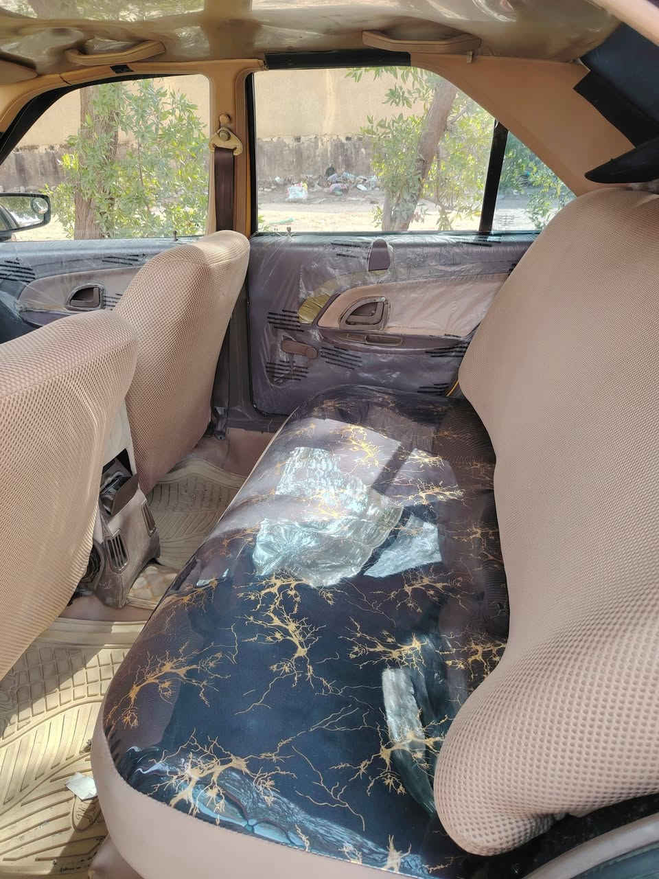 السلام عليكم بيجو اكيد 2016 مكفوله سياره جاهزه تخم تاير باتري جديد كهربائيات كامله دوشمه جديده حداديه شرط
سياره بأسمي رقم انكليزي بغداد مشروع وطني هيئه غرامات مصفره
السعر 45 وبيه مجال بسيط مكاني بابل
***********
