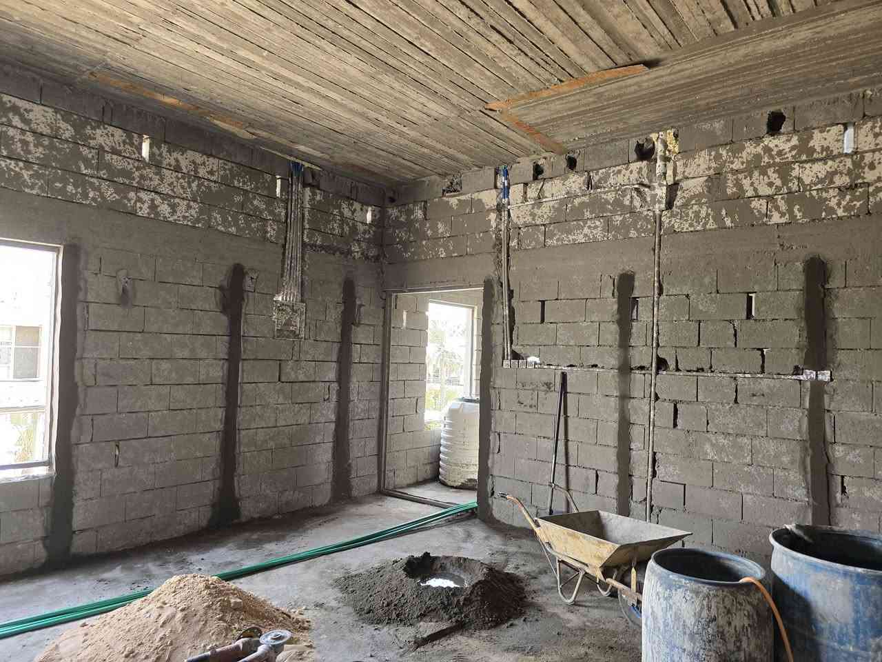 كادر لبخ اسود وبياض داخلي بل متر وقطعي ***********
