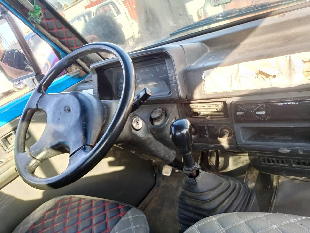 سلام عليكم كيه بنكو مديل 95رقم انكليزي بسمي مكينه وكير واكسل مكفولات تخم تاير حداديه جديده تحويل مباشر السعر 58وبيهه مجال اتصل على الرقم ***********
