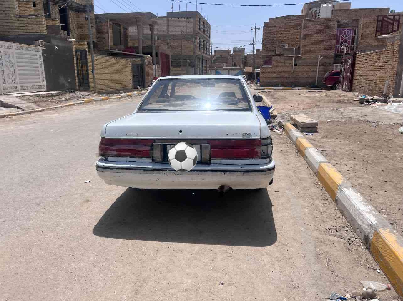 السلام عليكم سياره هارتوب موديل 91 سياره مكفول صوليات كصه. نقل جثه بيه مكينه ثنين ونص مكينه بيه خيط تبخير قليل بدون تنقيص رقم سياره مثنى رقم نكليزي رعيه موجود تريد مدوره مكان سياره شطره السعر 20   رقم الهاتف ***********

