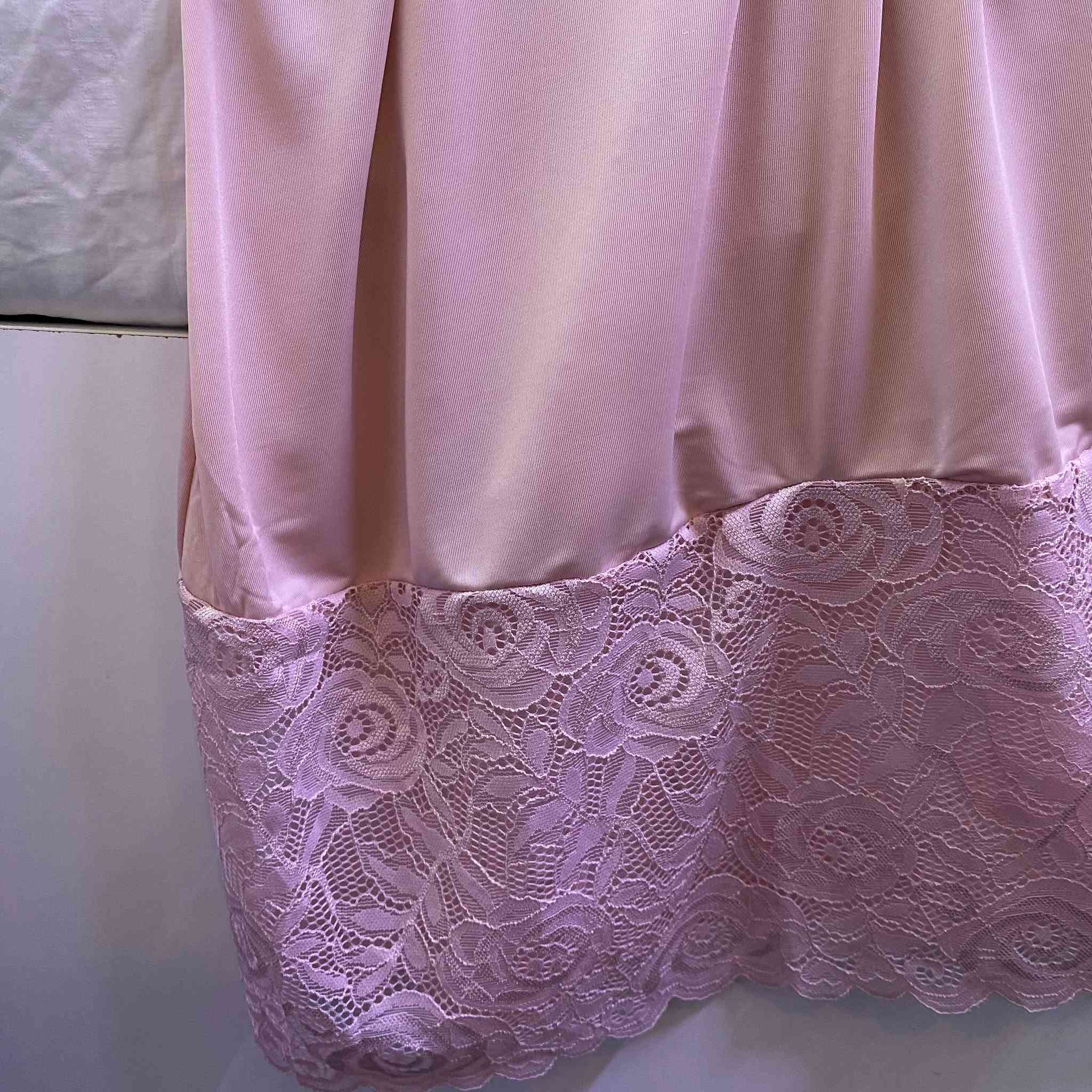 نعومة و بساطة و كلشي بقطعة وحدة❤️‍🔥


**إذا كنت صاحب هذا الإعلان وتريد حذفه لأي سبب، رجاءا أرسل رسالة إلى الدعم الفني**