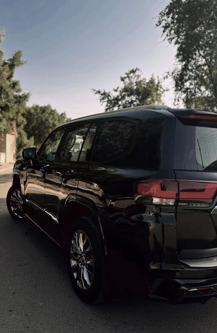 لاندكروز موديل 2023 GXR لمتدد فطيم
السياره مغلفه ppf مكفوله السياره
فول شاشات حساسات كامرت 360درجه رقم بغداد وباقي المواصفات معروفه ماشيه 27الف
مكان السياره بغداد الكرخ السعر 67000$ وبيها مجال للشراي
الاتصال 

***********

***********
