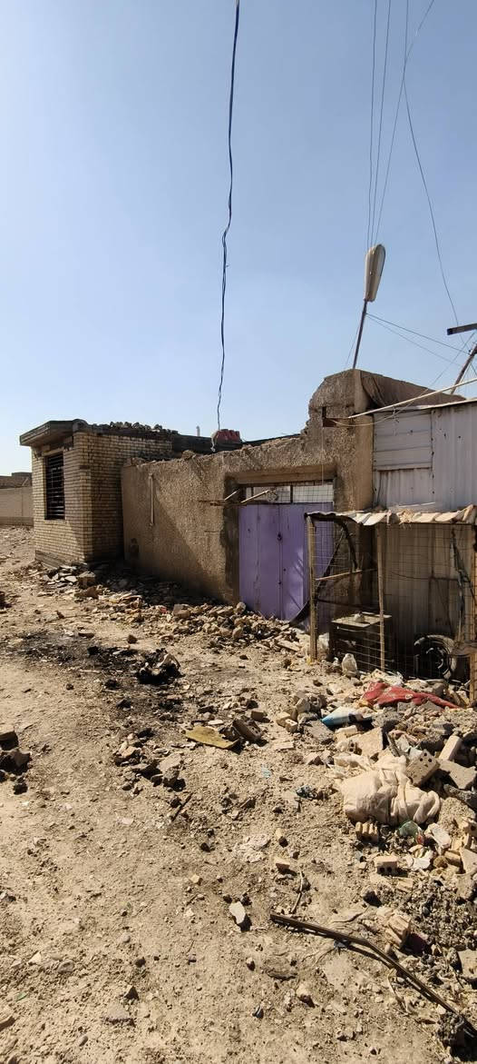 سلام عليكم...
بيت البيع مساحه155متر بناء هيكل ويا اسوق من ضمن المساحه  (وبيبانه وشبابيكه كماله يعني تجي بس تكمله) بضهر مدرسة المختار ب5بيوت اني مكلف بل نشر هاذه رقم صاحب الدار التواصل ويا(***********واساب)
