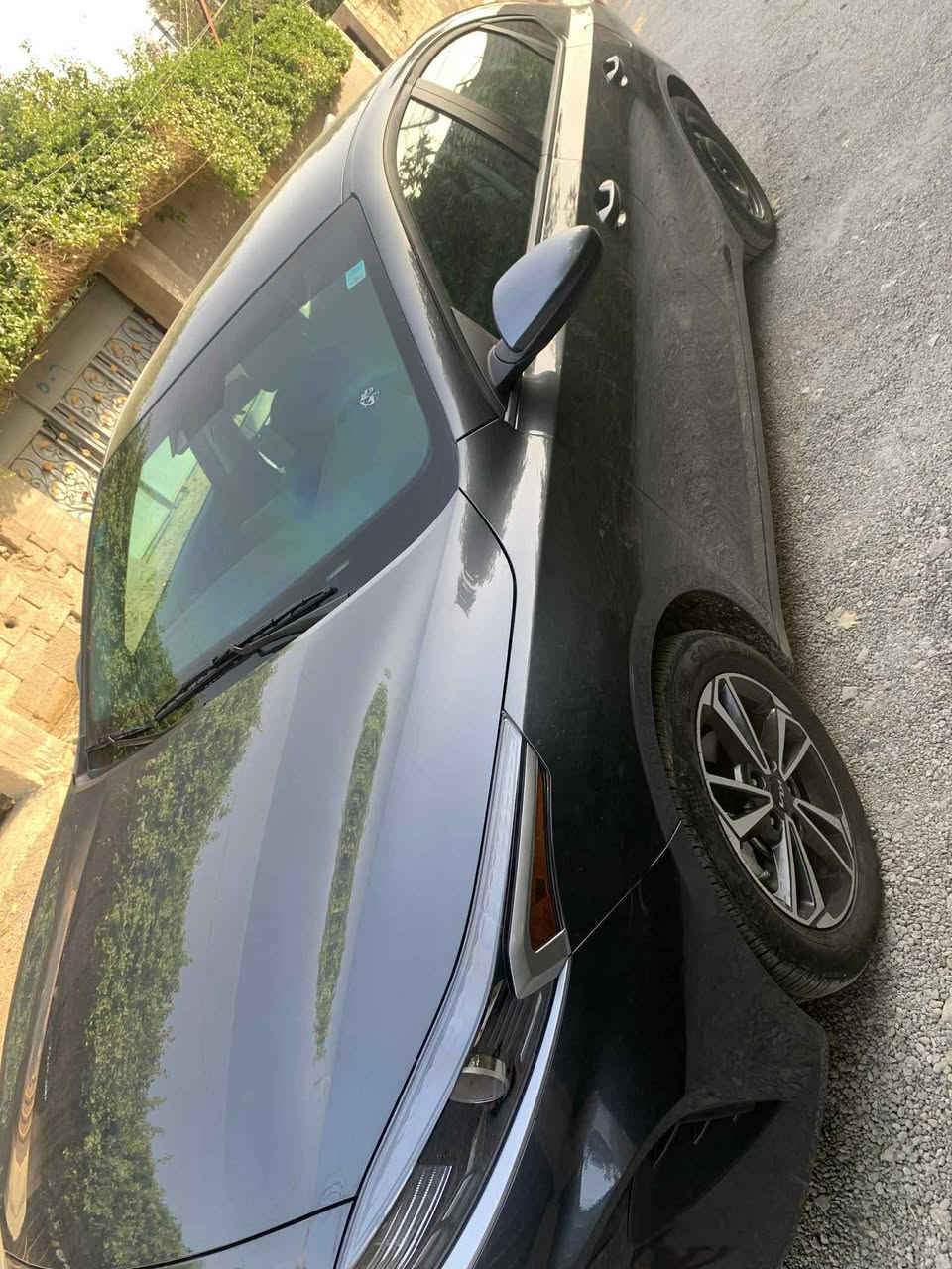 السلام عليكم للبيع او مراوس حسب القناعة
كيا فورتي  موديل 2024
ماشيه (17) الاف بوضع الزيرو
دخول جديد وترقيم بغداد جديد وهزه جديده تحويل مباشر
• المحرك: 2000 دوش
 • شاشه تدعم الكاربلي + كاميرا خلفية
 • رادار أمامي
 • 3 أنظمة قيادة
 • تحكمات ستيرن+ نظام تحديد المسار
 • السيارة نظيفة جداً وجديدة بمعنى الكلمة بدون اي نقص
حادث جاملغ فقط وشوية من الباب مصلحات نفسهن بدون دواخل شواصي مكفوله وبدون اي نقص تخم تاير 
العنوان / بغداد ابوغريب
السعر 160 وبيه مجال بسيط
***********
