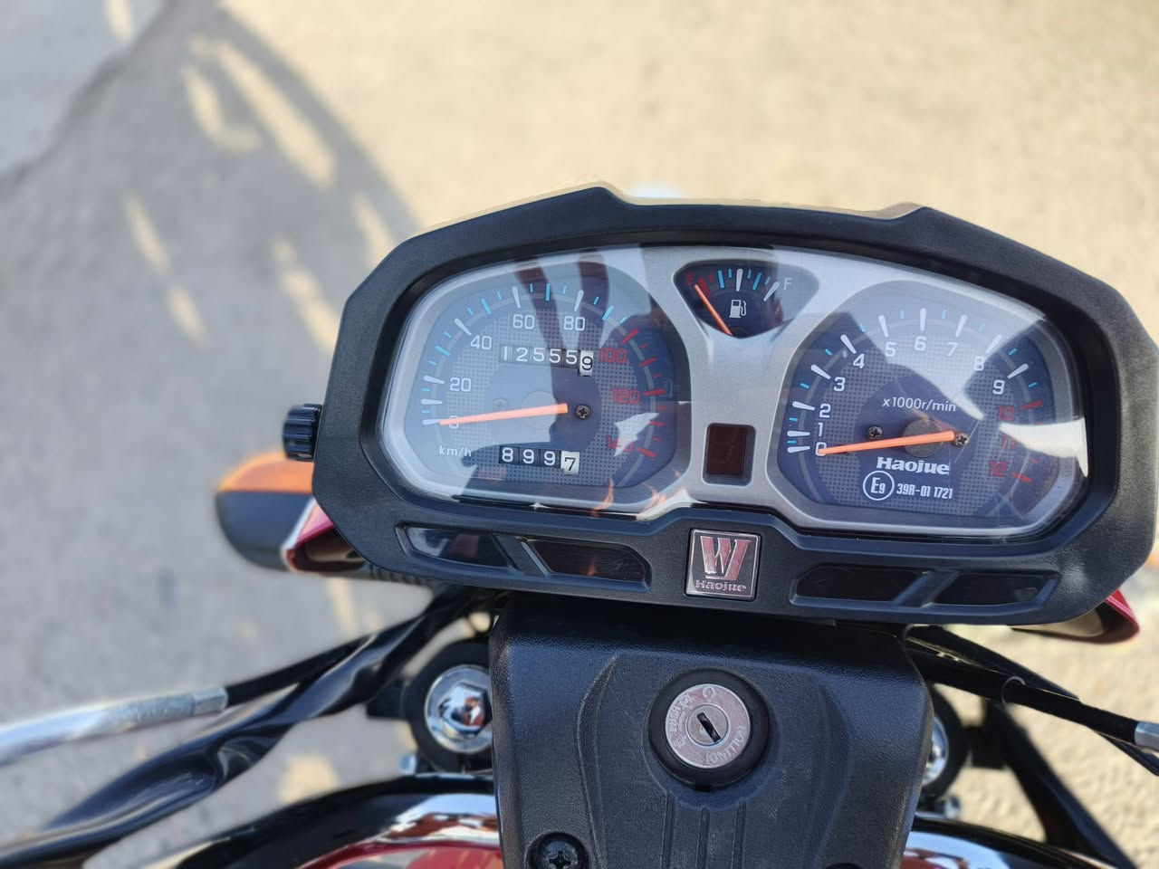 يا الله هاوجي موديل 23مرقم وكامل نكليزي تحويل ثاني يوم البيع دراجه كفاله عامه سعر 14 ونص وبي مجال قليل مكاني رمادي  ***********
