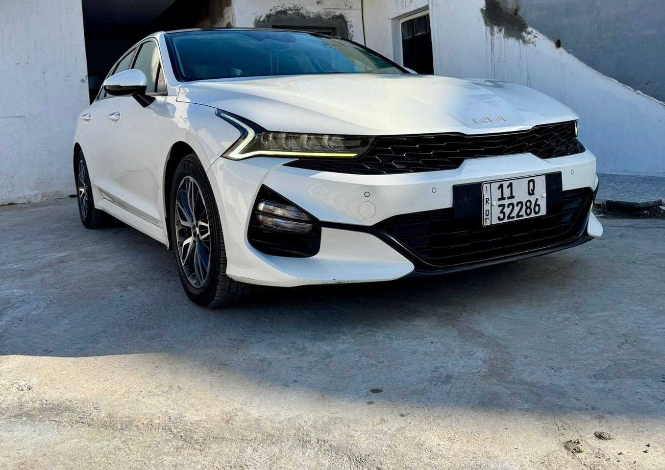 كي فايف موديل 22/ كفاله 
فول وارد كوري 
رقم بغداد بسمي 
كير ماوس 
كشن تبريد تدفئه كهرباء
ردار امامي حساس امامي خلفي شفاتات ستيرن 
بنرامه 
فول شنو تريد بيهه 
تشغيل عن بعد 
ماشيه 30 الف 
داخل اسود 
نضافه 100/100 حيل نضيفه 
تاير تخم جديد
مكينه الفين دوش اقتصادي 
سعر 210 قفل 
***********
