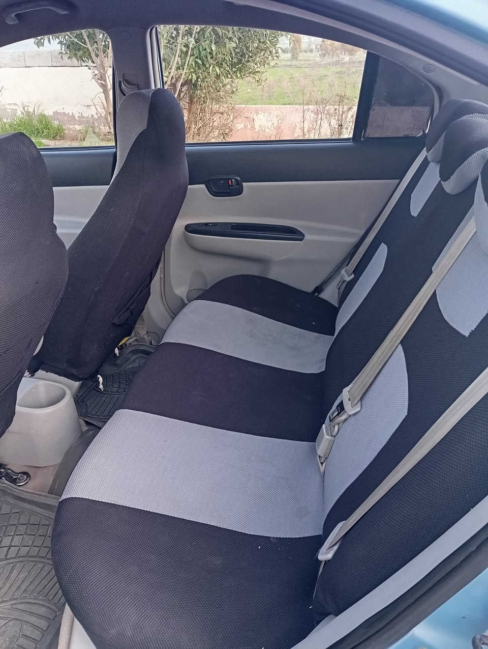 ئافانتی 2005بەشەرتی موسوبڕاوە کێڕومەکینە بەشەڕت تەقەوڕەقە بەشەرت سەیارەی مالی خۆمە چوارقوڕنە ***********
