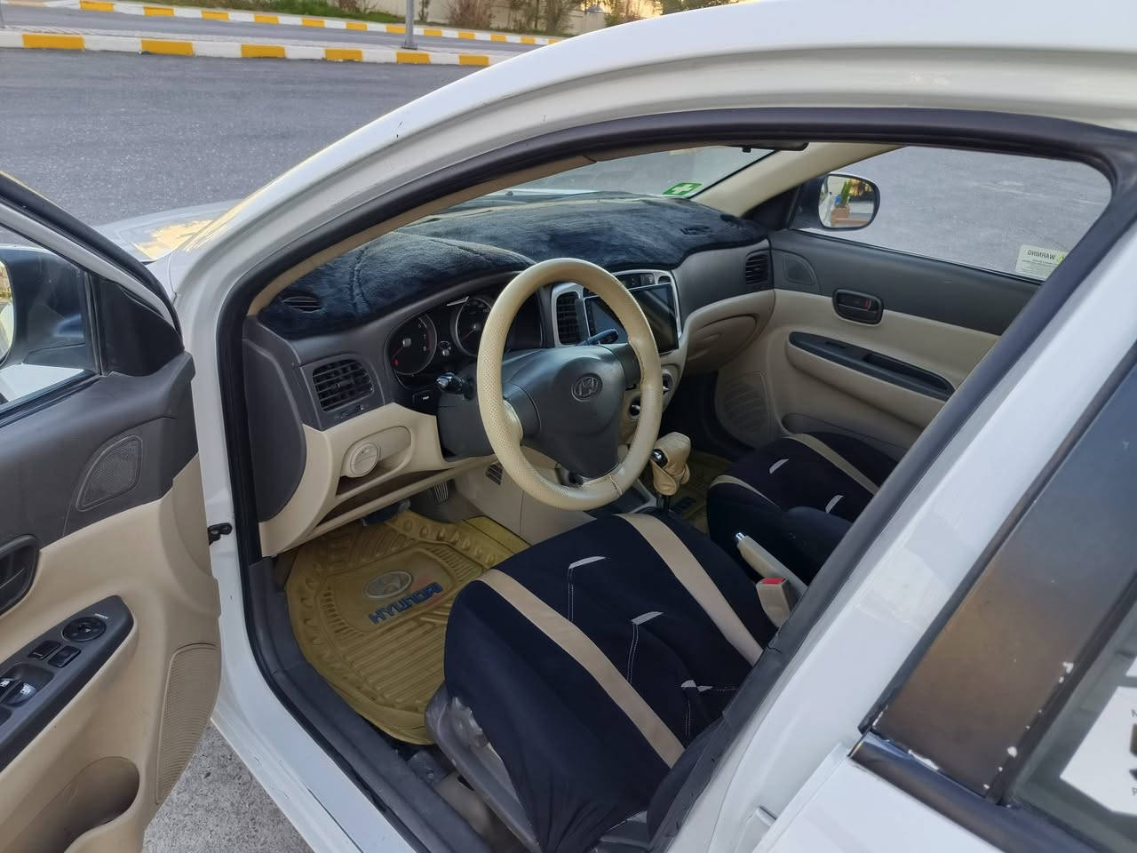 اسلام عليكم اكسنت للبيع موديل 2011
السياره حيل جديده مالت جناي محرك وكير وتبريد وسدر كلو جديد السعر #@95)) الاستفسار مكاني تكريت ***********
