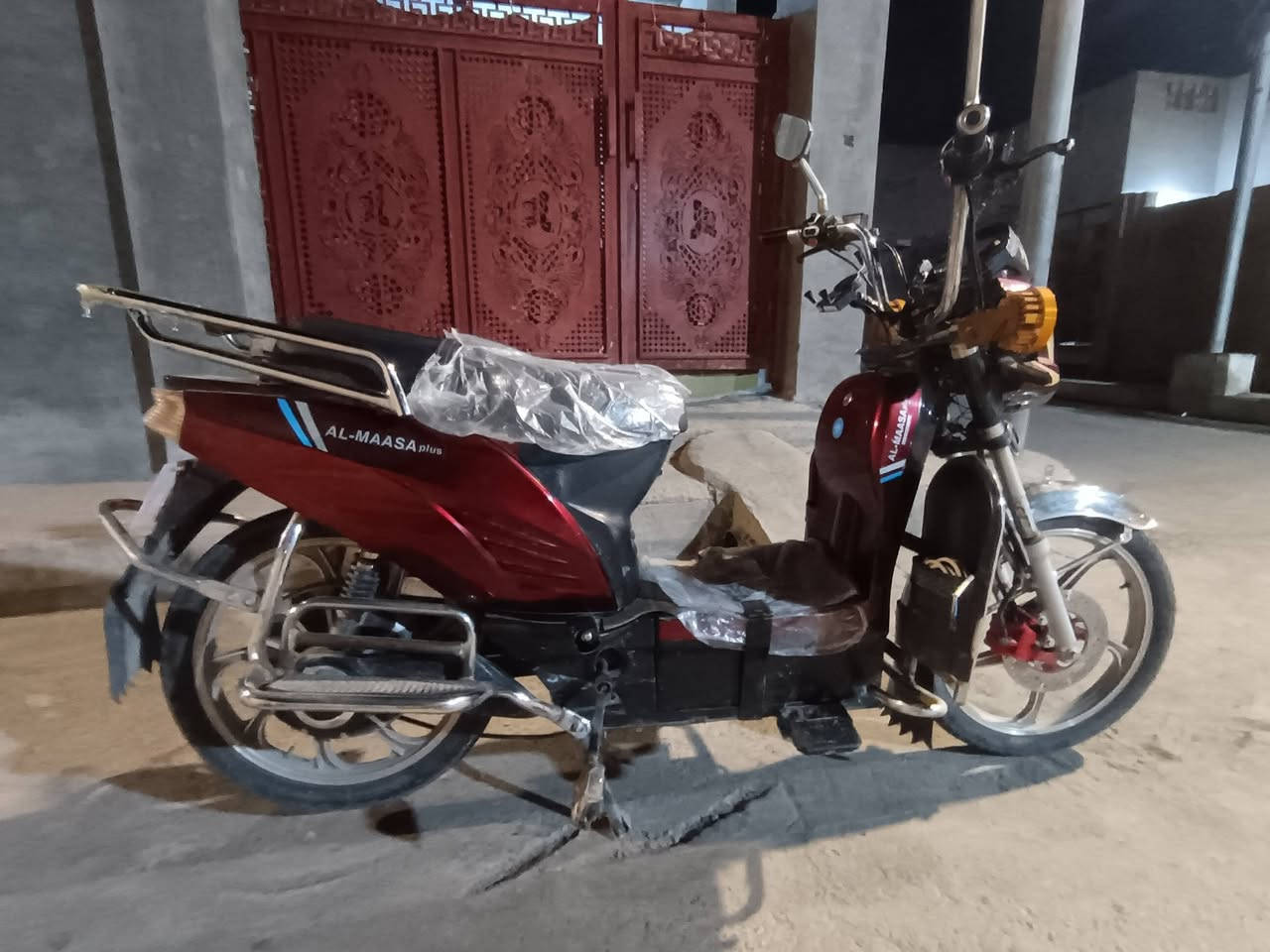 سلام عليكم موطور هارلي البيع بطاريات علا فحص موديل 22سعر 400وبي مجال ***********
