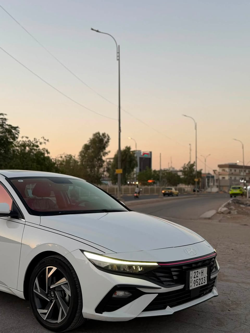 للبيع | هيونداي إلنترا 2024 🚘

* 📅 الموديل: 2024
* 📍 الممشى: 28 ألف كم
* ✅ فول مواصفات
* 🌍 مواصفات خليجي
* 🇨🇳 تجميع صيني
* 🧊 المكيف ثلج
* 🔧 الضرر: جاملغ بارد فقط

السيارة نظيفة وجاهزة للاستخدام، والفحص خير دليل.

📞 للاستفسار والتفاوض على السعر، راسلني على الخاص أو اتصل.***********
