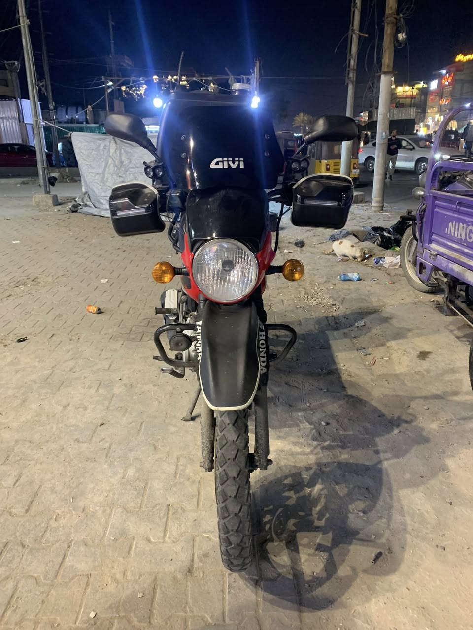 دراجه بوكسر موديل 23 شهر 10 دراجه كفاله عامه وانضف من صور اوراق كامله  ***********
#عام #بيع_وشراء_دراجات #كروبات_بوكسر
