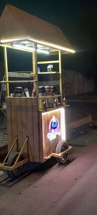 بدون لا دلال ولا ترامز سعرها 350 الف قفل الله شاهد كلفتني فوك ال500 بس...