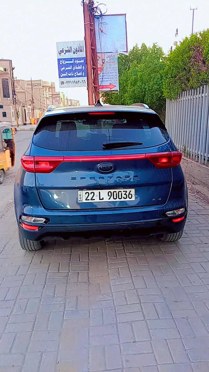 السلام عليكم  كيا سبورتاج موديل 2022رقم  أربيل حادث بنيد  فقط  الباقي مكفولة السعر مناسب بالعافيه على الياخذها وتصير من نصيبه للاستفسار ***********  مواصفات نص فول العنوان بغداد البلديات لون حبري بغداد, العراق
