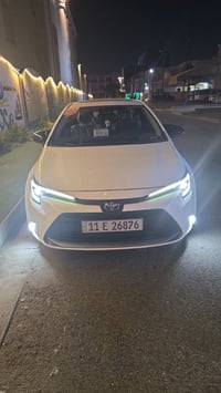 للبيع فقط كورلا 2023 هايبرد شكل امريكي ماشية 42الف مكفولة عدة بارد بال...