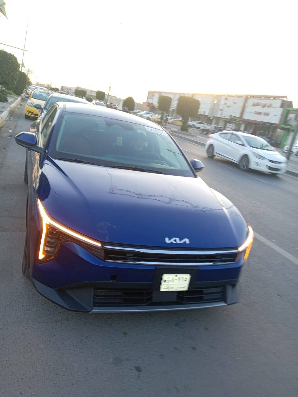 سلام عليكم K4البيع موديل 2025     جاهز عله اخر حبايه ما نقصهة اي شي حادثة موضح بل صور فول ما عده الفتحه شحن لاسلكي تشغيل عن بعد سايد ابريك  كهربائي رادار امامي خلفي  تحكم استيرن تحديد مسار  المكان بغداد رقم الهاتف  ***********
