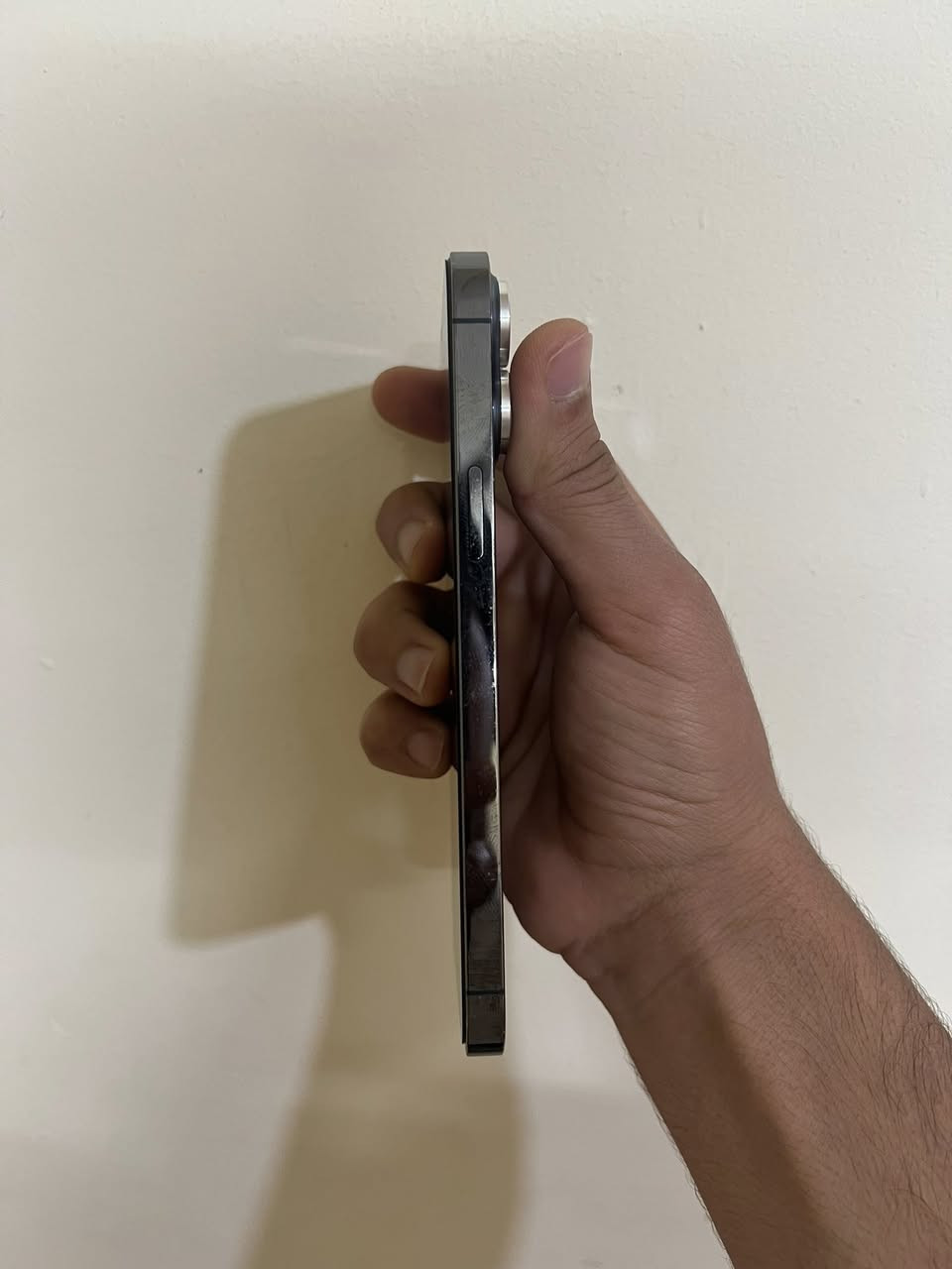 السلام عليكم ايفون 13 برو ماكس شرق اوسط ذاكره ١٢٨
نضافه فول  بطاريه ٩٣ مرفوعه بدو صرف  للاستفسار ***********
