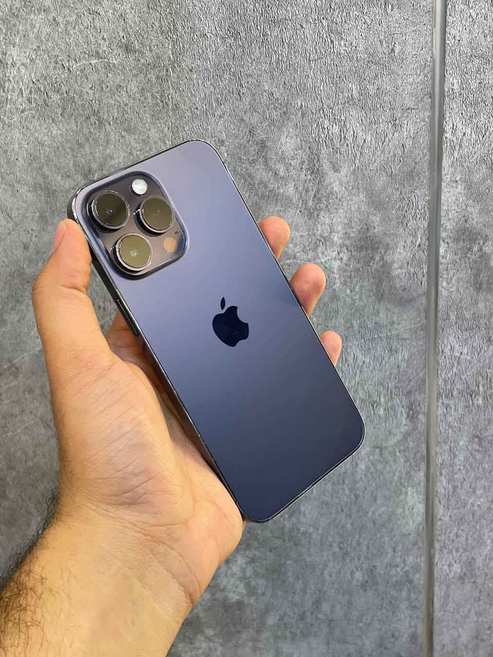 ايفون 14 برو ماكس جهاز نضيف كلشش 
بطاريه 84 
دبل خط 
مبدل شاشاه اصليه مالت تفصيخ جهاز جديد 
شاشاه تلث خيارات 
فيس ايدي شغال
خاص متواجد او اتصال 

ذاكره 256
سعر 575 قفل مكاني حله 
***********
