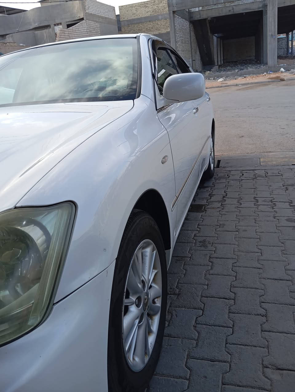 السلام عليكم 
شاهينة مودي2004 رقم كركوك مدفوع كمرك وضريبة باقي رسوم الرقم بس قرص واصل كفالة عامة كص وضربة ونقل جثة شاصي82 المرغوب
المواصفات.. 
1. دكم3
2. برة خلفية
3. ستيرن كهربائي
4. شاشة
5. كامرة دوارة
6. منظونة زنون عالي 
٧. مري ترحيب + انارة داخلية
9. مري شفط وي البصمة
وبعد بيها هواي مواصفات كير محرك حدادية تخم تاير خير من الله ترايك للبصرة السياره جديده. كلش واحلى من الصور بهواي السعر120 وبيها مجال قليل كلش. مكاني نجف. للأستفسار واتساب
***********
***********
