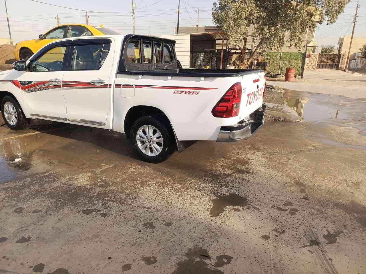 سلام عليكم ورحمة
 بيكم للبيع مكفوله كفاله عامه ماشيه 5000 سعر$ 333مكانها ابو غريب خان ضاري  
***********بيه وتساب
